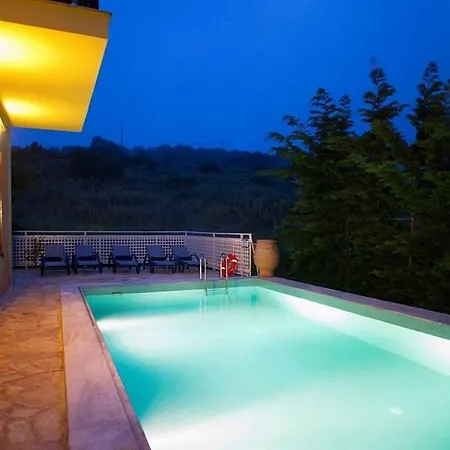 Levanda ヴィラ フィスカルドン